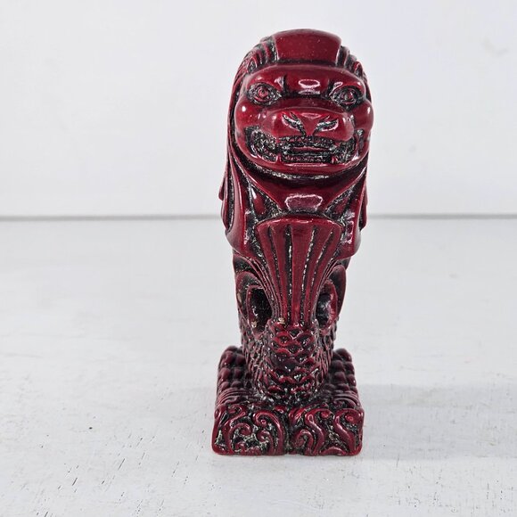 Merlion Statue Figurine Red & Black Resin Lion Fish Hybrid 3.4" Tall - Picture 4 of 8